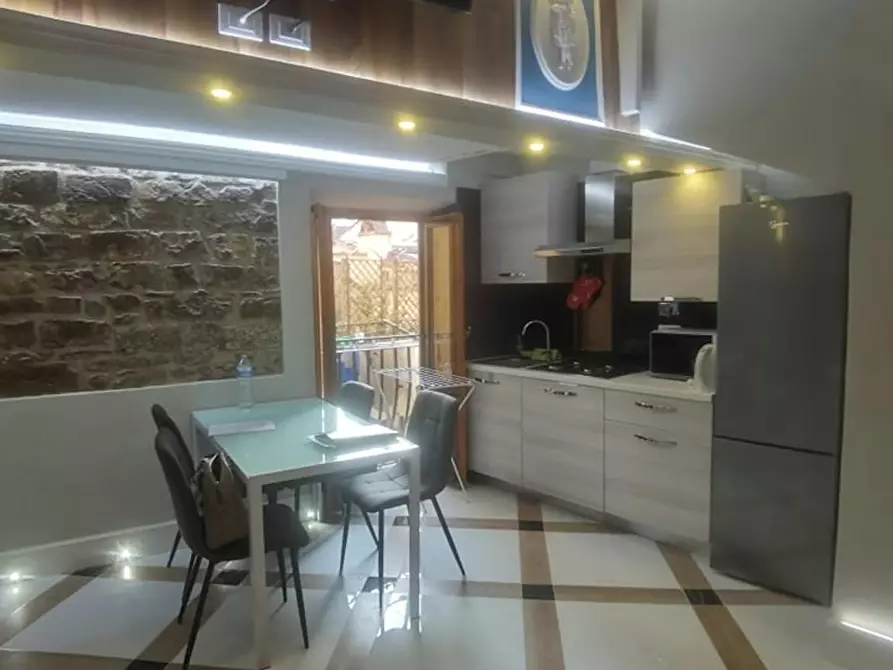 Immagine 6 di Camera in affitto  in Via Ghibellina a Firenze