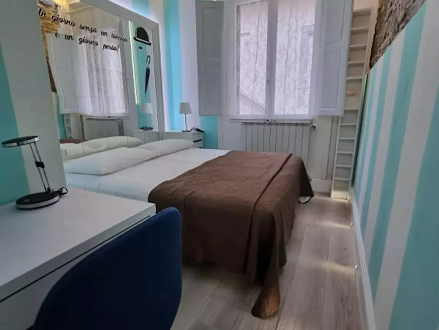 Immagine 1 di Camera in affitto  in Via Ghibellina a Firenze