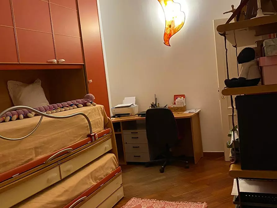 Immagine 2 di Camera in affitto  in Via Alcide De Gasperi a Canosa Di Puglia