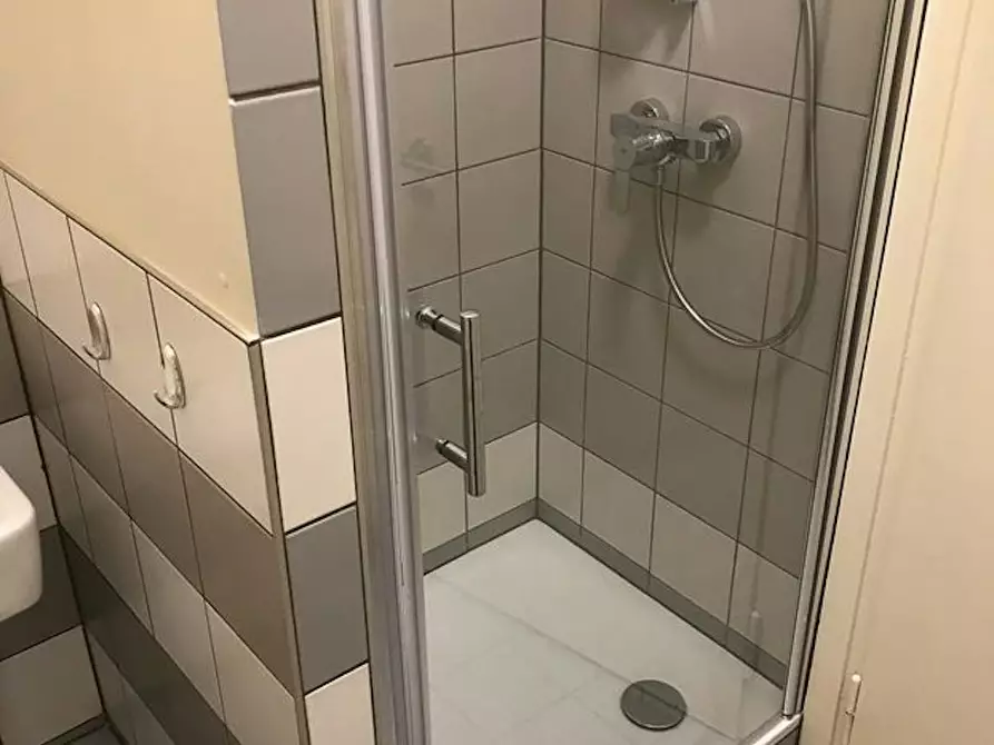 Immagine 8 di Appartamento in affitto  in Allmeygang a Frankfurt am Main