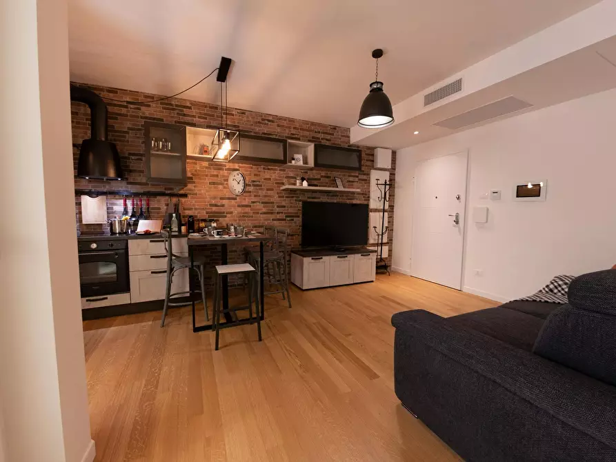 Immagine 6 di Appartamento in affitto  in Via Asmara a Roma