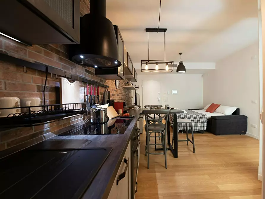 Immagine 9 di Appartamento in affitto  in Via Asmara a Roma