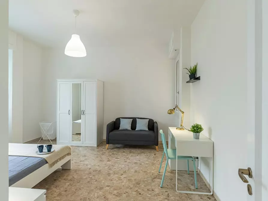 Immagine 4 di Camera in affitto  in Via Francesco Baracca a Firenze