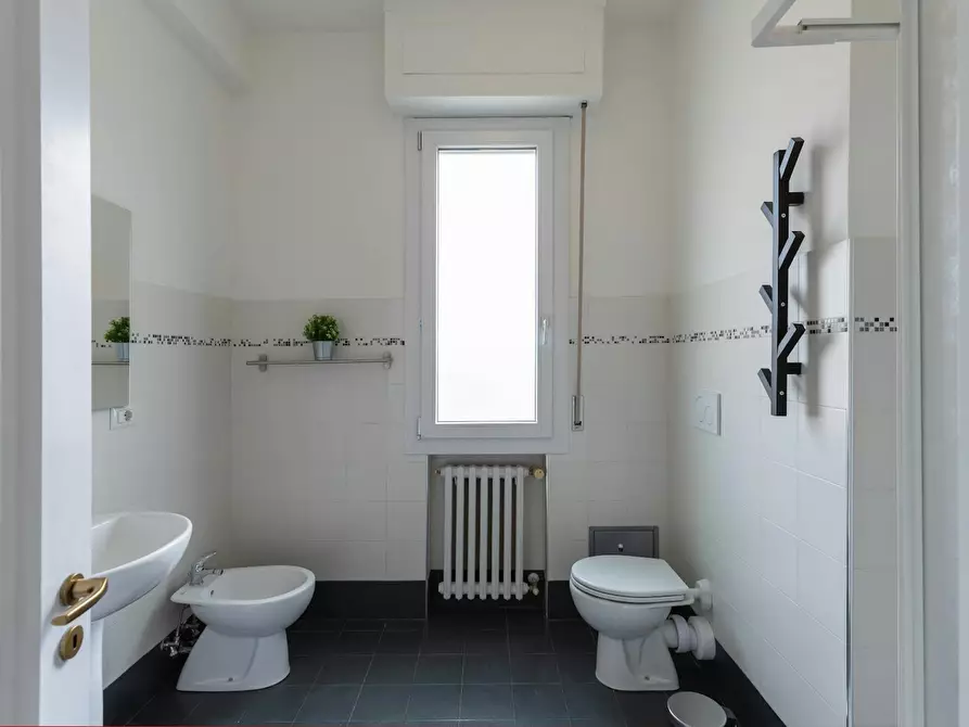 Immagine 10 di Camera in affitto  in Via Francesco Baracca a Firenze