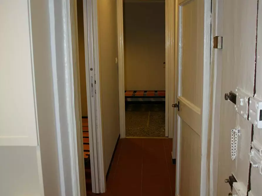 Immagine 8 di Camera in affitto  in Via di Prè a Genova