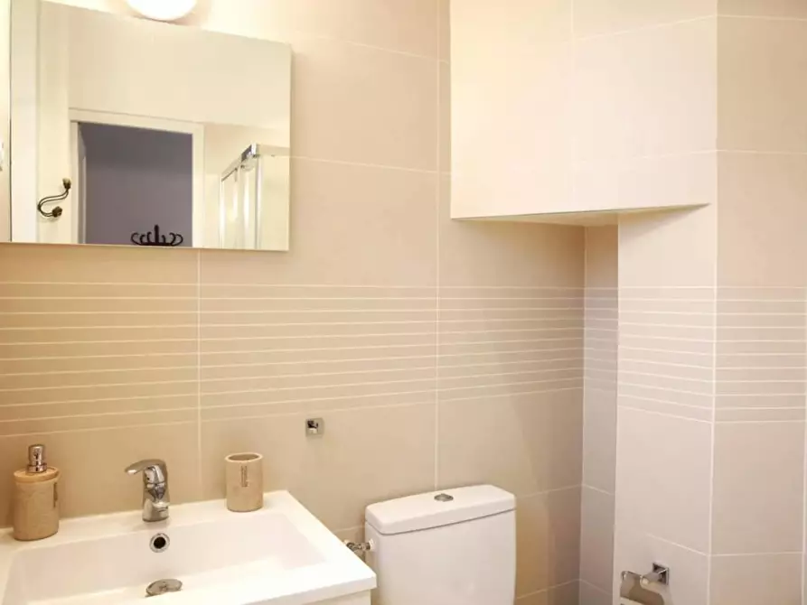 Immagine 9 di Appartamento in affitto  in Rue du Ranelagh a Paris 16