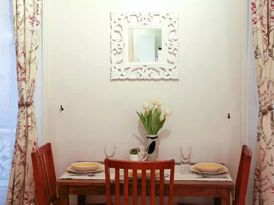 Immagine 3 di Appartamento in affitto  in Rue du Ranelagh a Paris 16