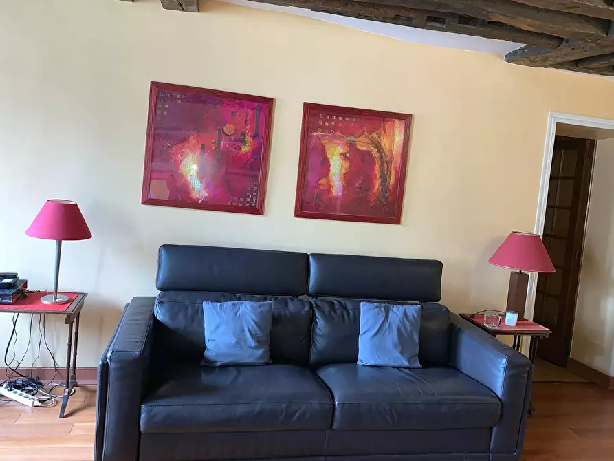 Immagine 3 di Appartamento in affitto  in Rue Vieille du Temple a Paris 03