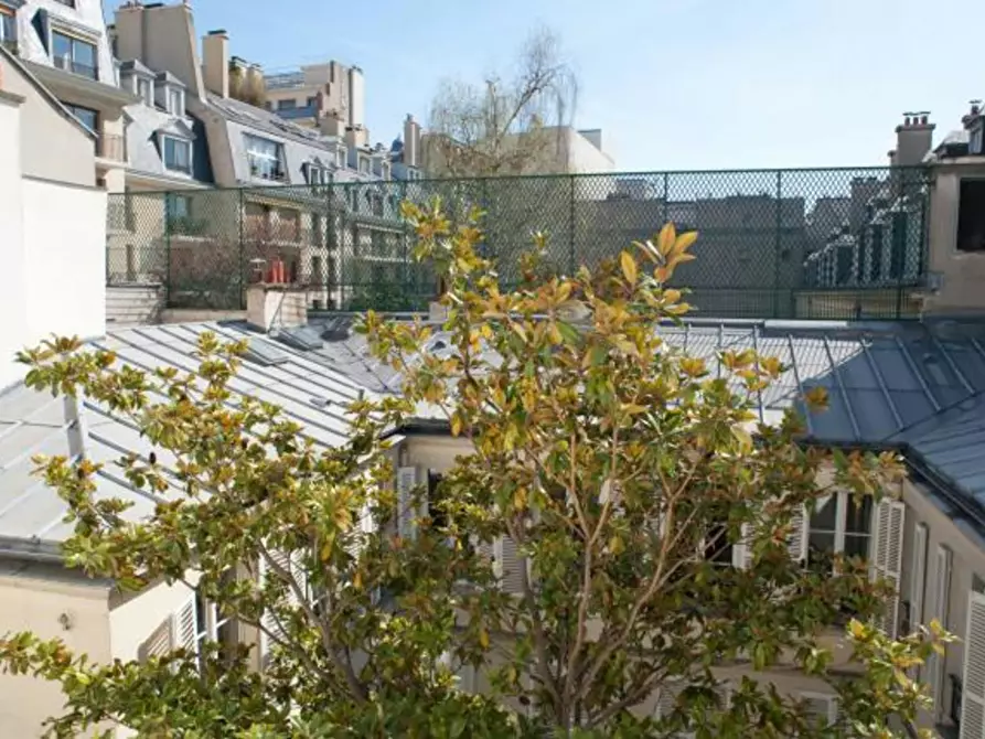 Immagine 10 di Appartamento in affitto  in Rue Vieille du Temple a Paris 03