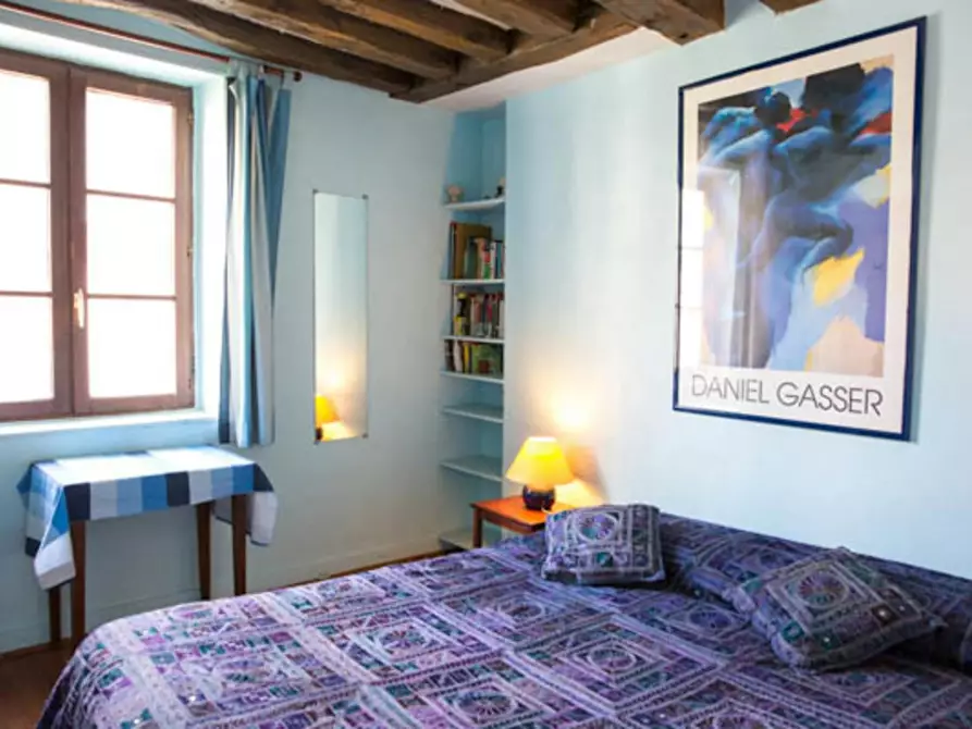 Immagine 7 di Appartamento in affitto  in Rue Vieille du Temple a Paris 03