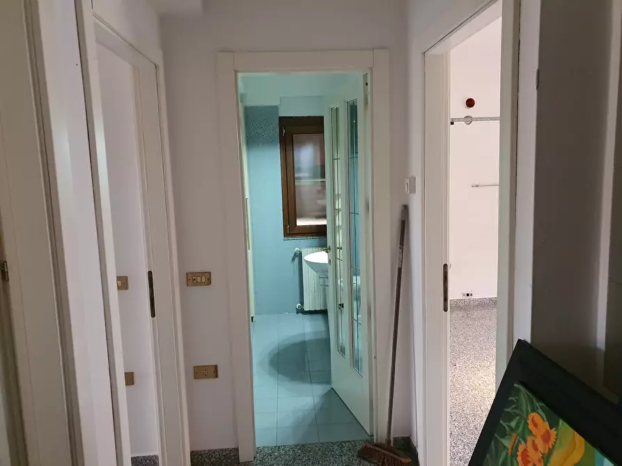 Immagine 7 di Appartamento in affitto  in Viale Gabriele D'Annunzio a Melfi