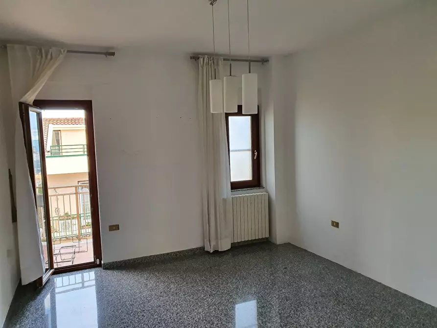 Immagine 3 di Appartamento in affitto  in Viale Gabriele D'Annunzio a Melfi