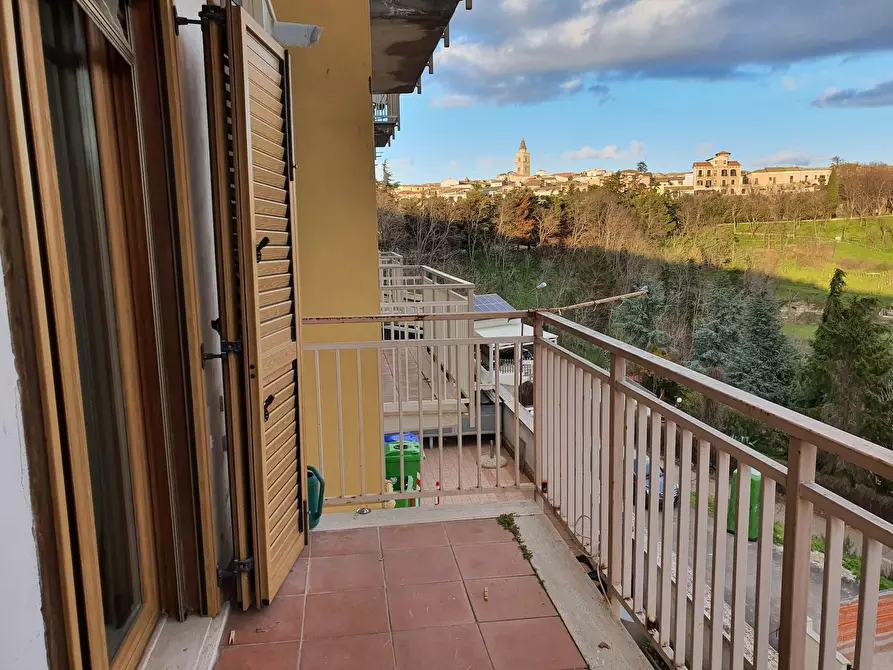 Immagine 10 di Appartamento in affitto  in Viale Gabriele D'Annunzio a Melfi