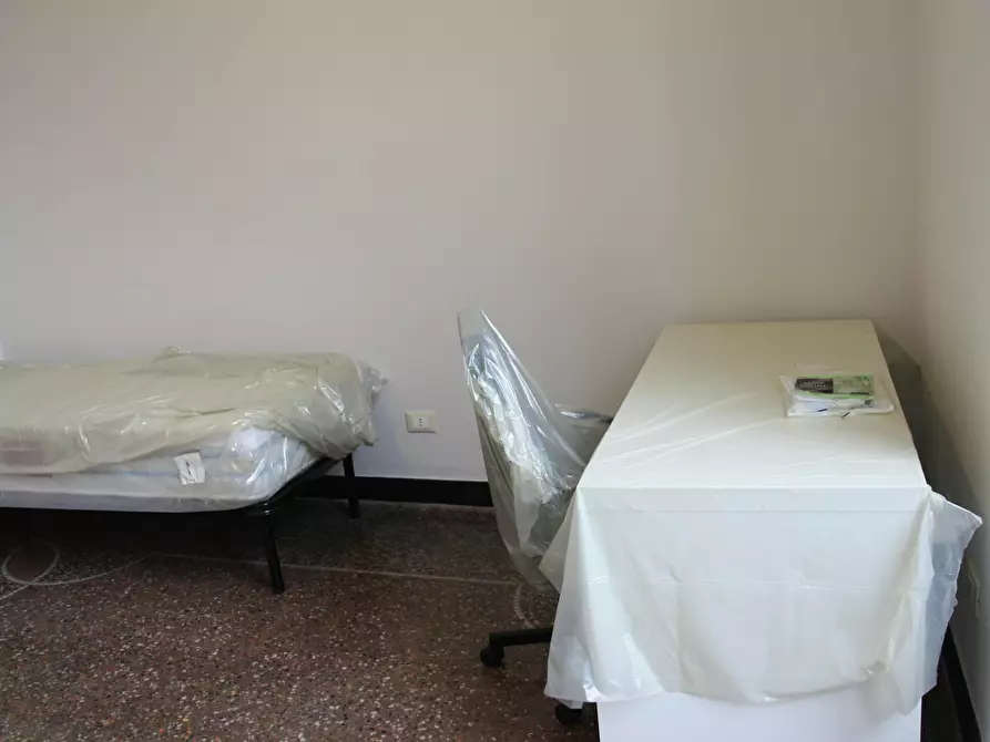 Immagine 5 di Camera in affitto  in Piazza del Campo a Genova