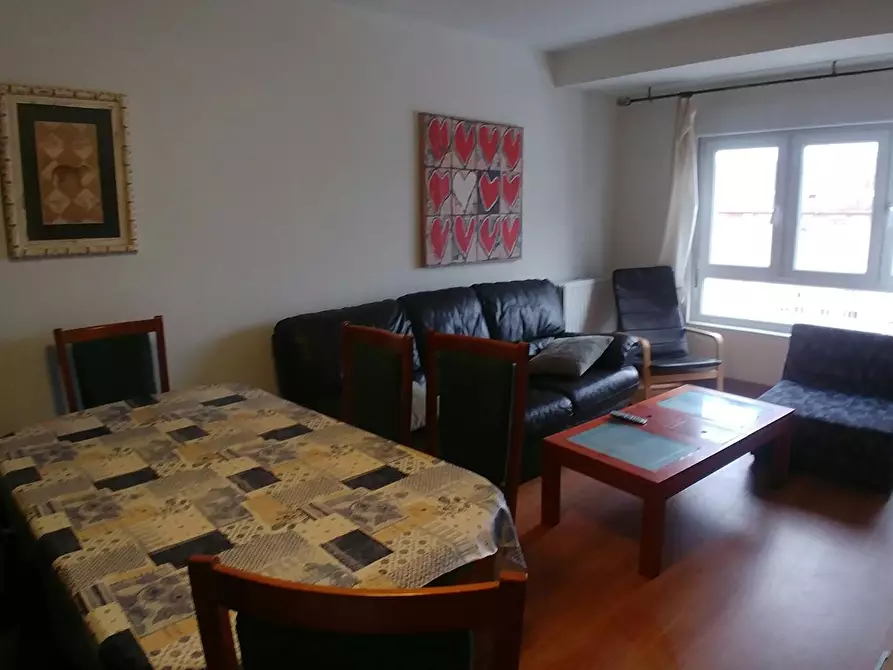 Immagine 3 di Camera in affitto  in Calle Aguado a Gijon