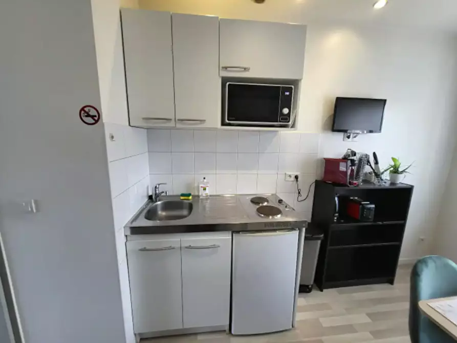 Immagine 10 di Appartamento in affitto  in Avenue du Haut-Lévêque a Pessac