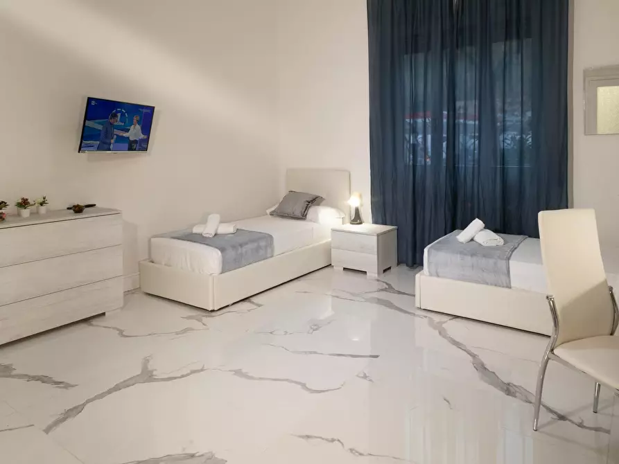 Immagine 2 di Camera condivisa in affitto  in Viale Aleardo Aleardi a Firenze