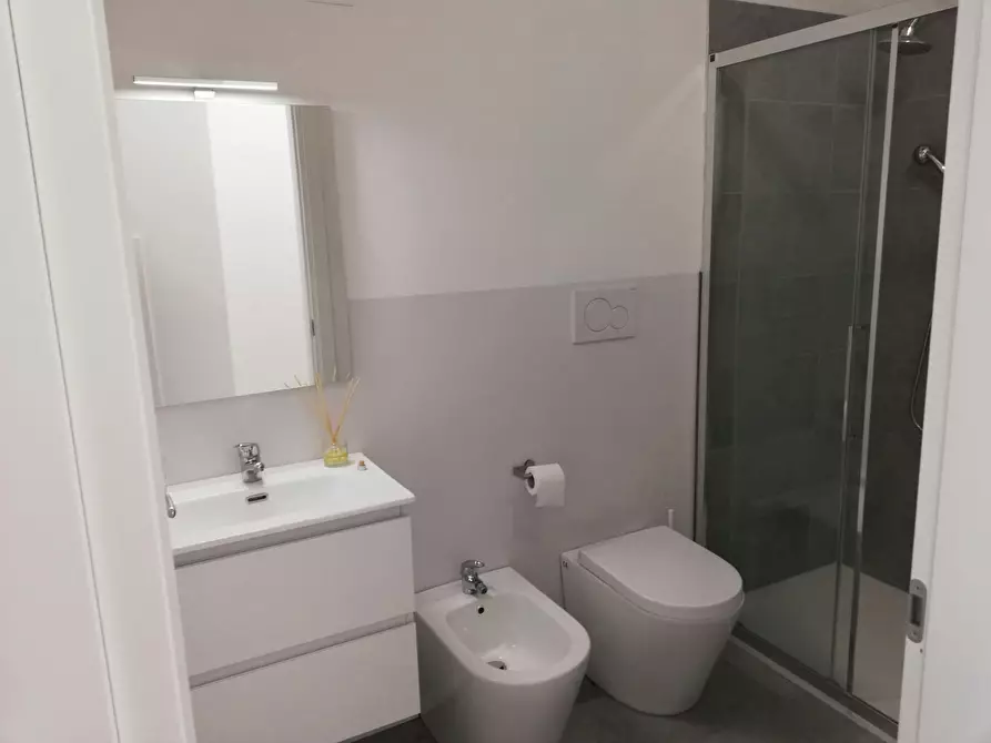 Immagine 9 di Camera in affitto  in Via Giovanni Berchet a Padova