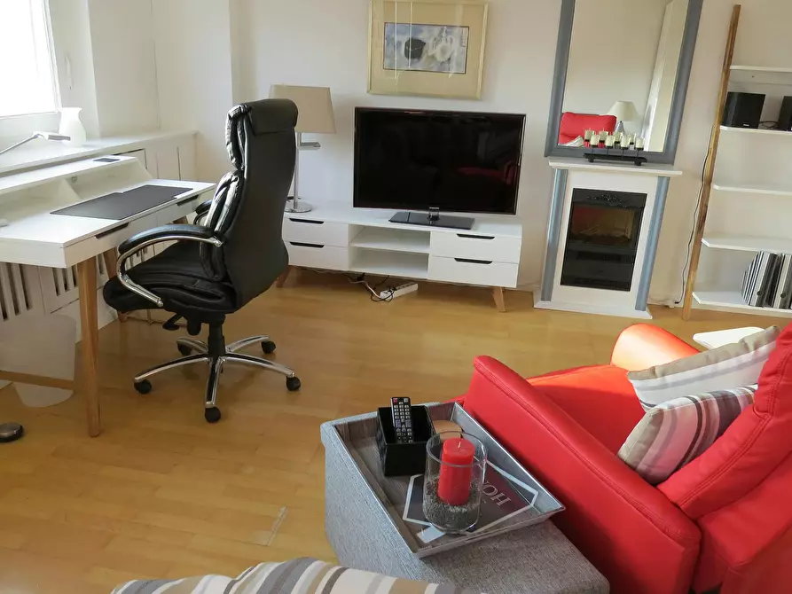 Immagine 3 di Appartamento in affitto  in Neue Kantstraße a Berlin