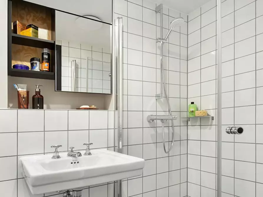 Immagine 5 di Appartamento in affitto  in Büchnerweg a Berlin