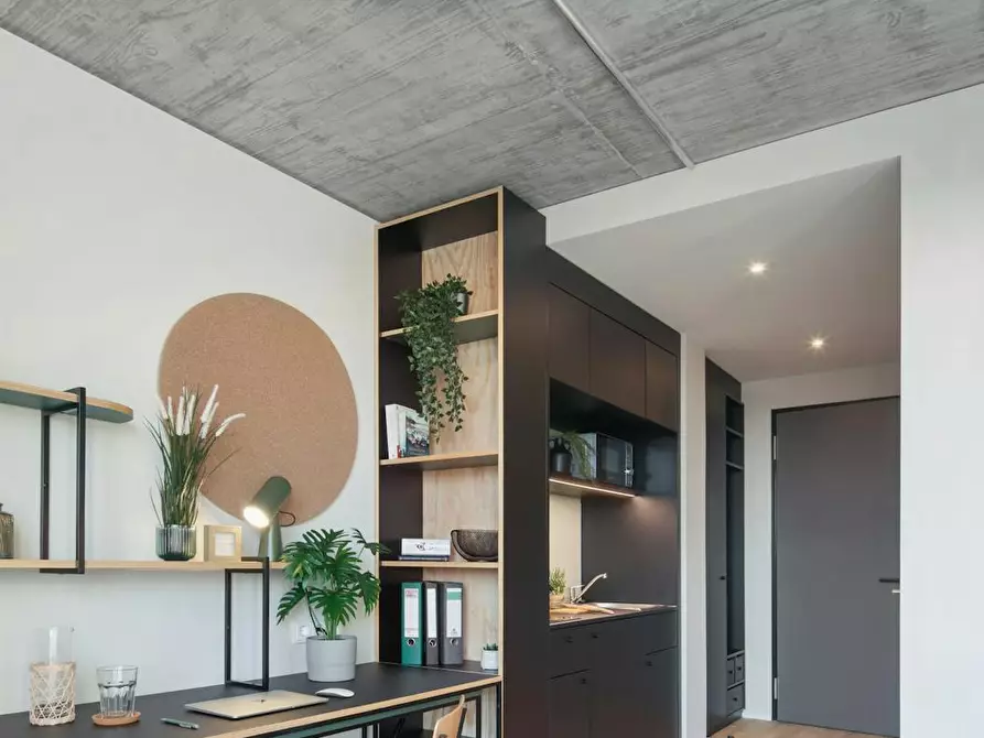 Immagine 3 di Appartamento in affitto  in Büchnerweg a Berlin