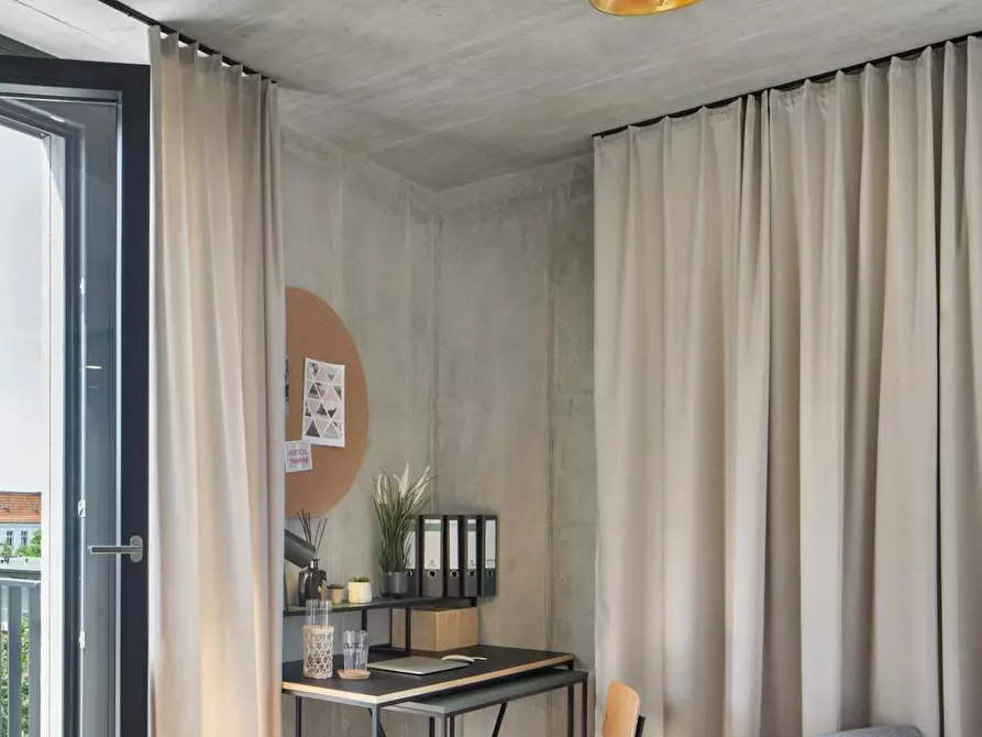Immagine 2 di Appartamento in affitto  in Büchnerweg a Berlin