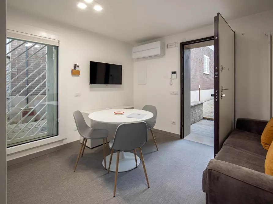 Immagine 8 di Appartamento in affitto  in Via Prenestina a Roma