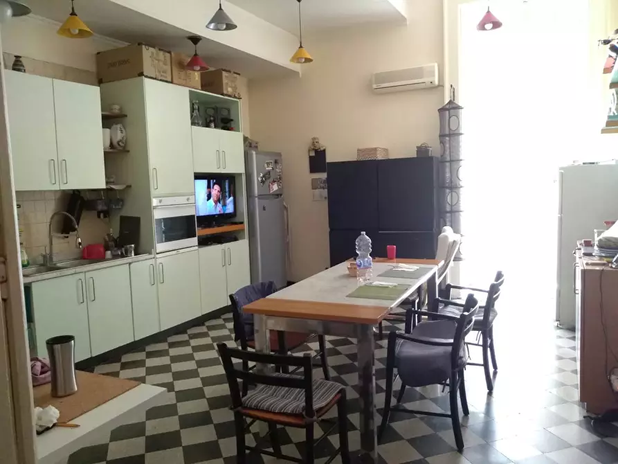 Immagine 5 di Camera in affitto  in Via Ventaglieri a Napoli