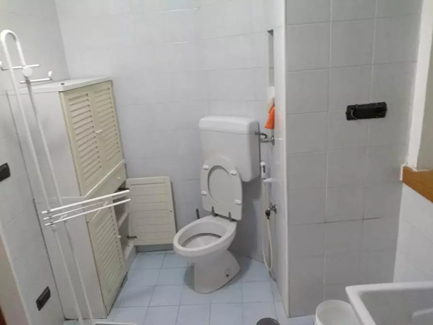 Immagine 9 di Camera in affitto  in Via Ventaglieri a Napoli