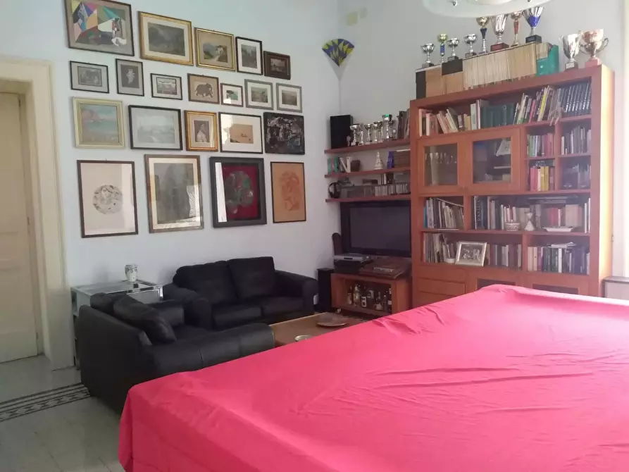 Immagine 5 di Camera in affitto  in Via Ventaglieri a Napoli