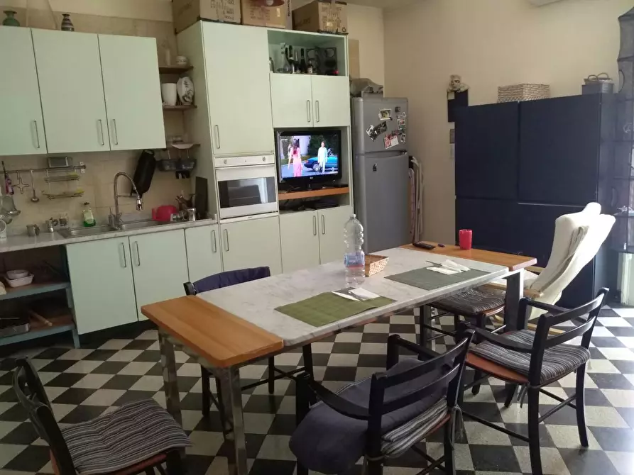 Immagine 8 di Camera in affitto  in Via Ventaglieri a Napoli