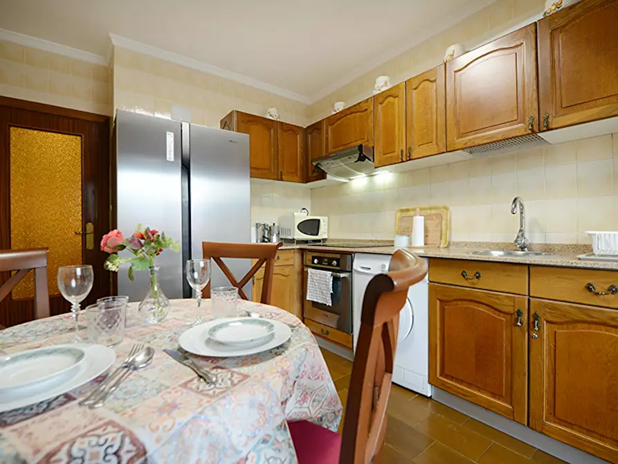 Immagine 10 di Camera in affitto  in Amadeo Deprit Kalea a Bilbao