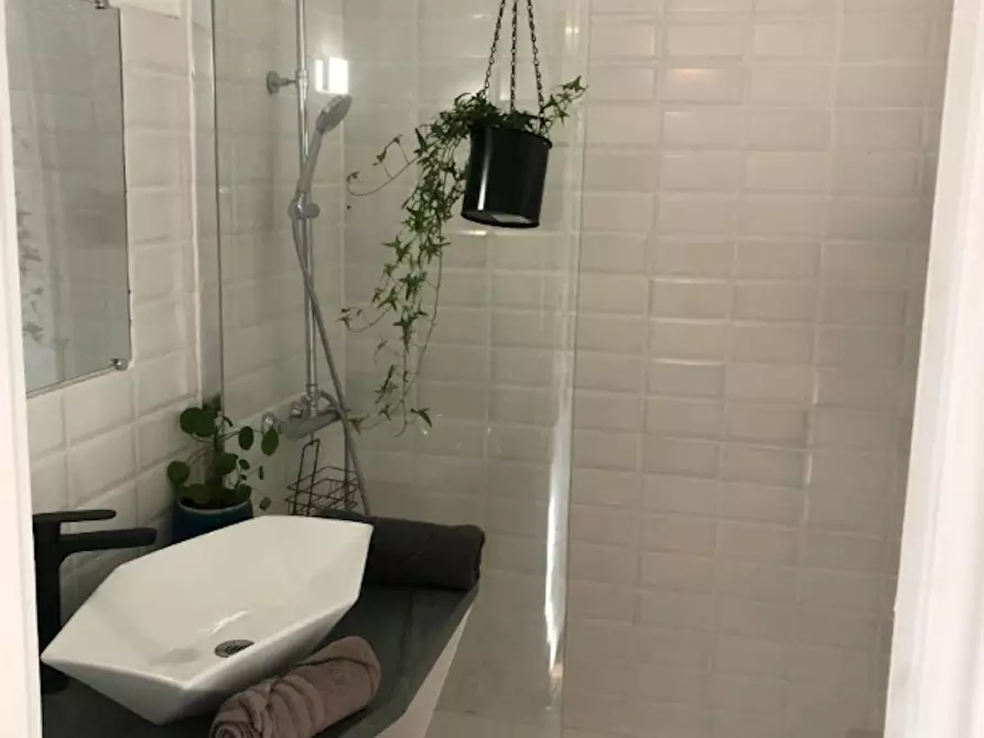 Immagine 4 di Camera in affitto  in Rue de l'École Normale a Bordeaux