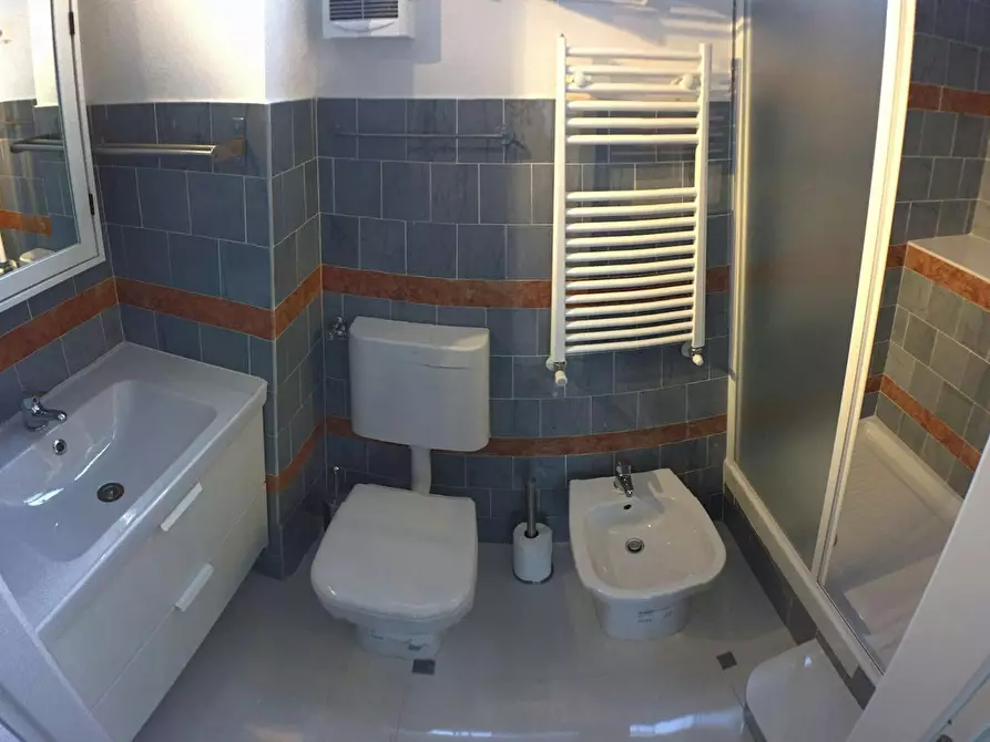 Immagine 2 di Camera in affitto  in Via San Zanobi a Firenze