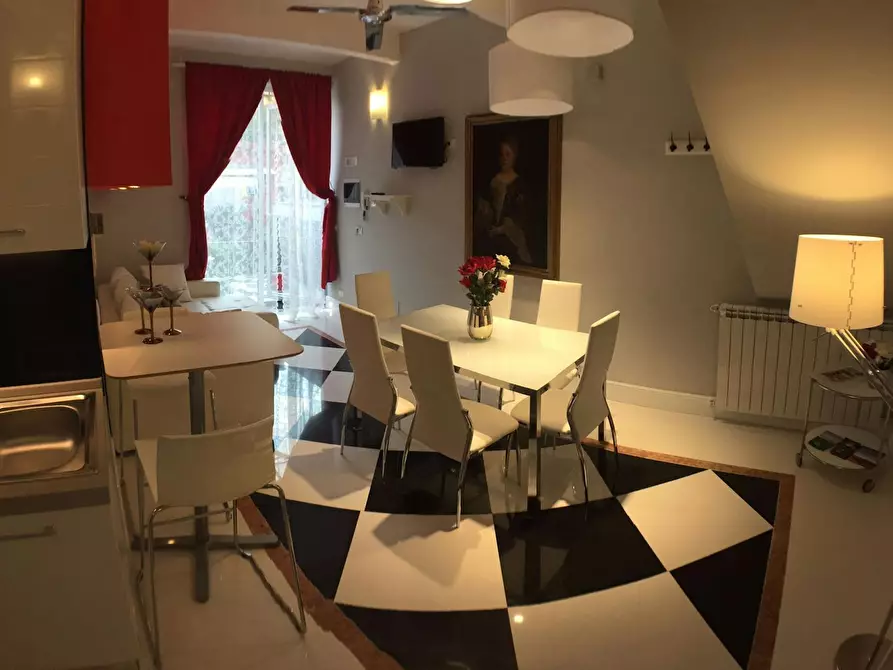 Immagine 7 di Camera in affitto  in Via San Zanobi a Firenze