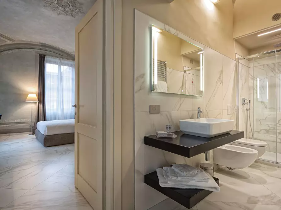 Immagine 6 di Appartamento in affitto  in Via Santa Caterina d'Alessandria a Firenze