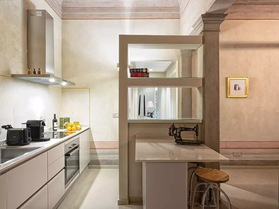 Immagine 4 di Appartamento in affitto  in Via Santa Caterina d'Alessandria a Firenze