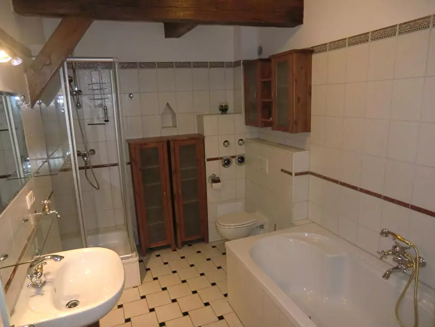 Immagine 7 di Casa indipendente in affitto  in Tal a München