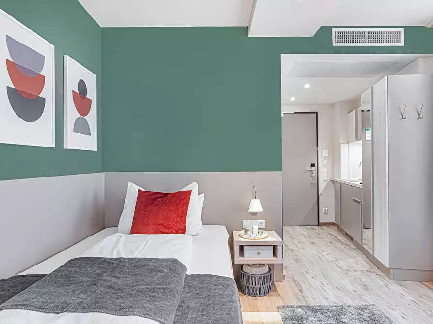 Immagine 8 di Appartamento in affitto  in Clarita-Bernhard-Straße a München