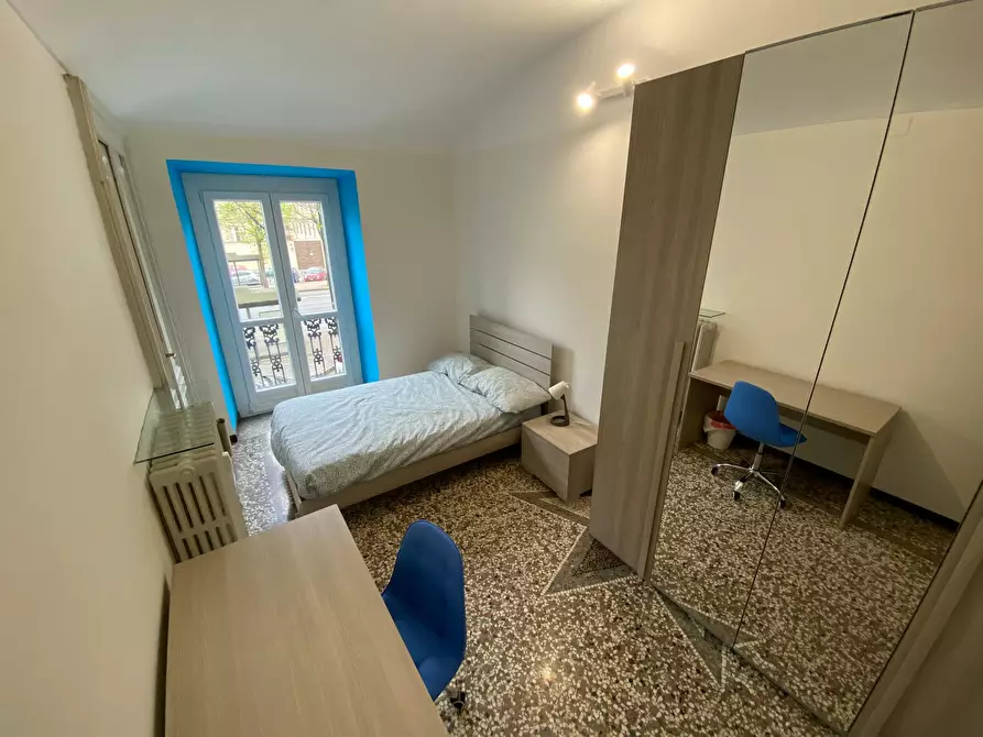 Immagine 2 di Camera in affitto  in Corso Re Umberto a Torino