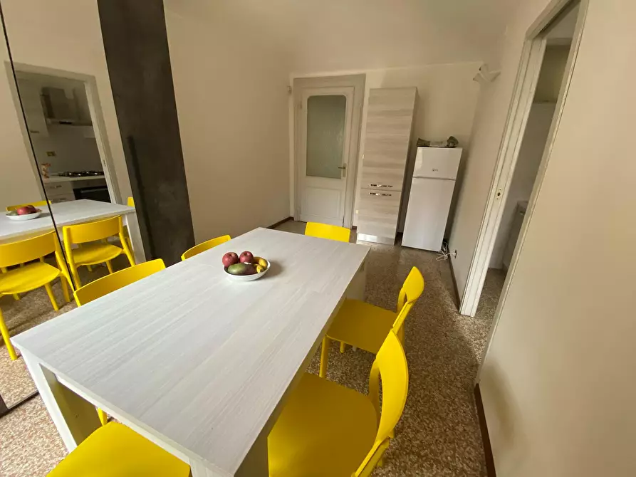 Immagine 8 di Camera in affitto  in Corso Re Umberto a Torino