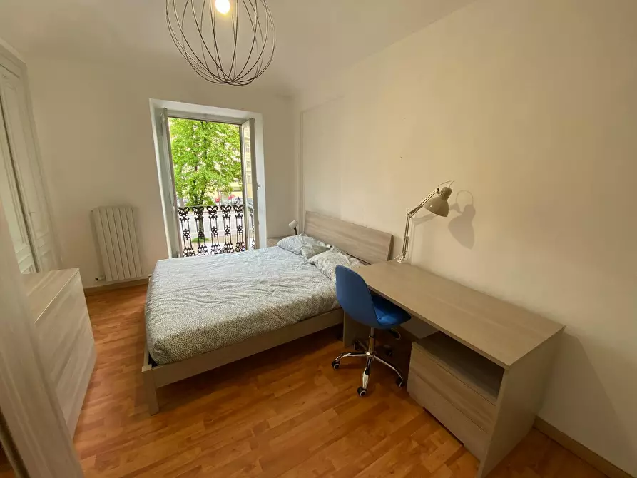Immagine 2 di Camera in affitto  in Corso Re Umberto a Torino