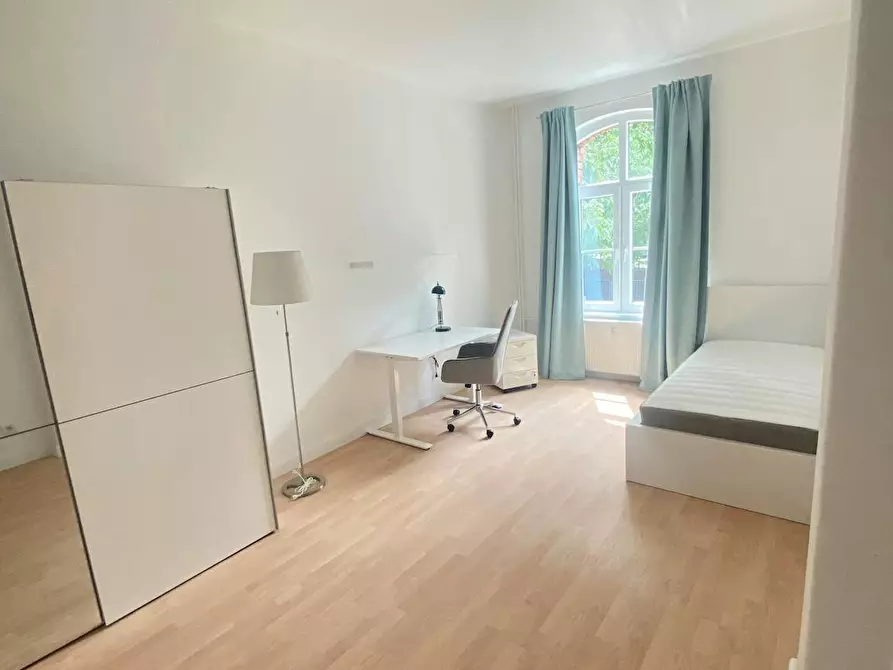 Immagine 2 di Camera in affitto  in Geschwister-Scholl-Straße a Potsdam