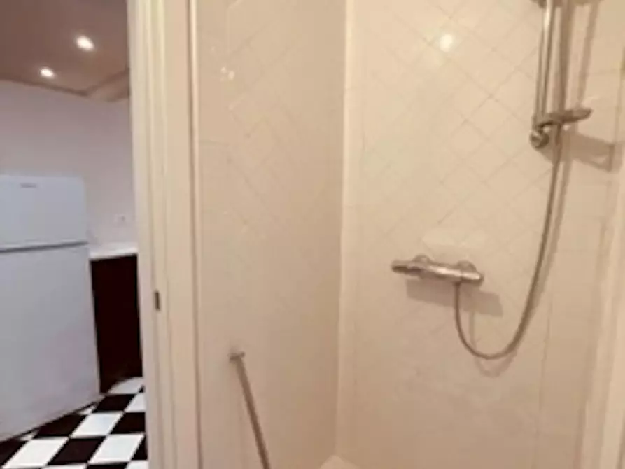 Immagine 8 di Appartamento in affitto  in Via Chioggia a Milano