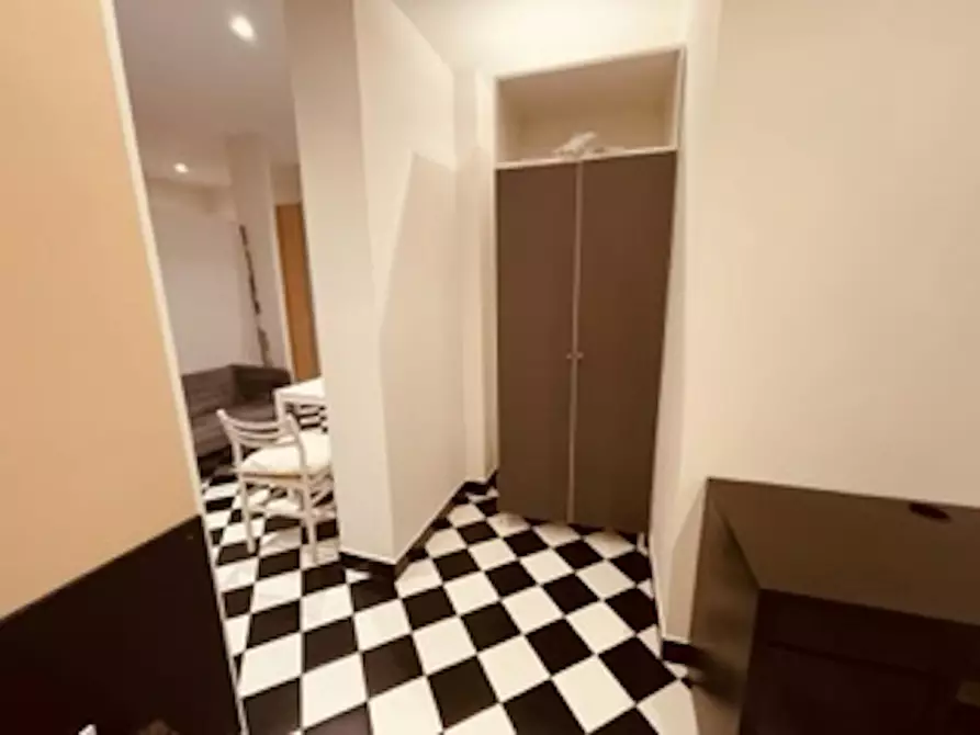 Immagine 5 di Appartamento in affitto  in Via Chioggia a Milano