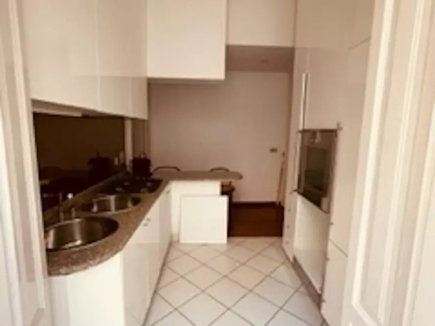 Immagine 8 di Appartamento in affitto  in Corso Venezia a Milano
