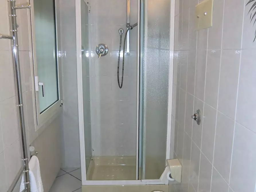 Immagine 4 di Appartamento in affitto  in Via San Mamolo a Bologna