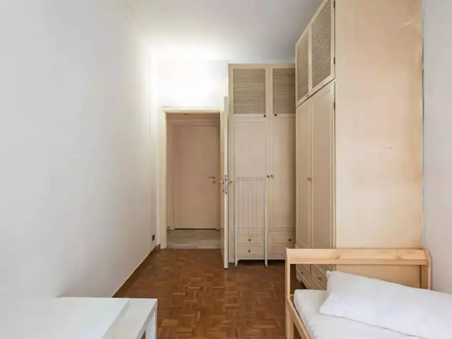 Immagine 3 di Camera in affitto  in Via Carnia a Milano