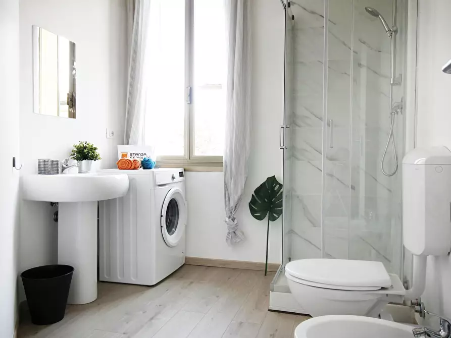 Immagine 8 di Camera in affitto  in Via Gorizia a Bologna