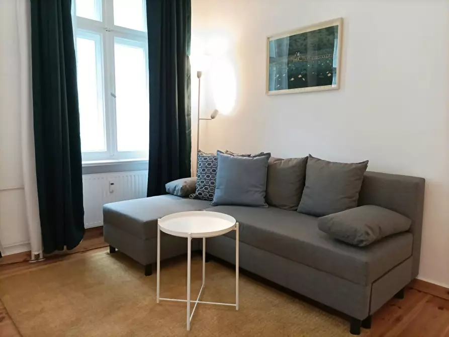 Immagine 4 di Appartamento in affitto  in Sonnenallee a Berlin
